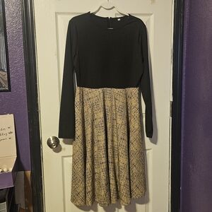 SHEIN Black and Tan Long Sleeve Dress